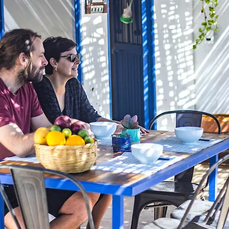 Todos Santos Hostel Super Fast And Stable Satellite Wifi Exterior photo