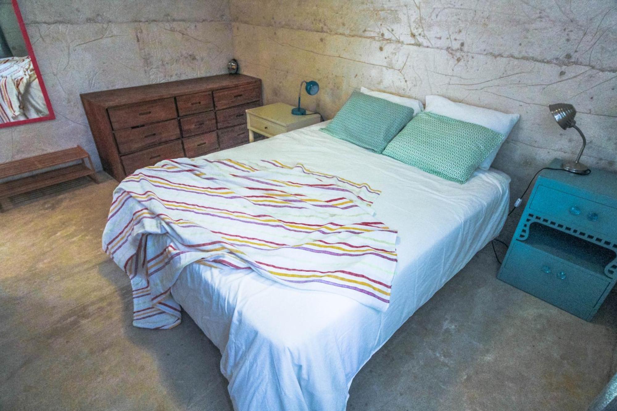 Hostel Super Fast And Stable Satellite Wifi *